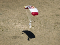 Felix Baumgartner i-a dat aripi.Cat valoreaza Red Bull, dupa ce a sponsorizat saltul din stratosfera