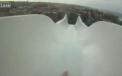 Cel mai inalt tobogan cu apa din lume. Cum este sa parcurgi 14 etaje in 4 secunde. VIDEO