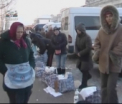 In preajma Craciunului, numarul celor care vand de-a lungul strazii s-a triplat