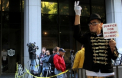 Doctorul Conrad "l-a ucis pe Michael Jackson si apoi a sunat la 911"