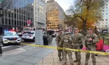 Atacul armat de lângă Casa Albă: Unul dintre cei doi soldați împușcați de un bărbat afgan de 29 de ani a murit – VIDEO