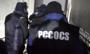 Cazul TUX: Procurorii au descins cu peste 20 de percheziții pe teritoriul țării, la domiciliile și în automobilele persoanelor vizate în dosar - VIDEO