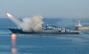 „Se pregătesc de război, nu de pace”. Rusia plănuiește o ofensivă majoră și vrea să taie accesul Ucrainei la Marea Neagră