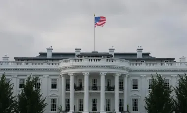 Administraţia Trump va reexamina permisele de şedere eliberate persoanelor din 19 ţări „care prezintă motive de îngrijorare”