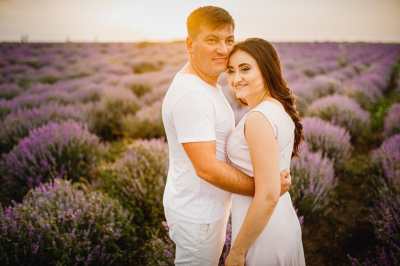 Cosmarul lectiilor online! Costi Burlacu - revoltat de modul in care se desfasoara orele de acasa. "Inteleg greutatea care cade pe umerii profesorilor, situatia ii depaseste, dar copiii astia cu ce-au gresit?"