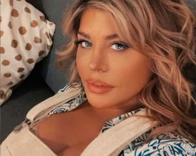 Loredana, intr-un costum de baie cu un decolteu generos. Artista isi petrece primele zile din 2021 pe plajele din Mexic
