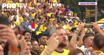 Întreaga Românie a fost alături de generația de suflet la EURO 2024. Jucătorii au primit încurajări și aplauze de la miile de suporteri care s-au strâns în centrele marilor orașe din România - VIDEO