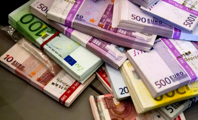 Curs valutar BNM pentru 11 iunie. Cât costă astăzi un euro și un dolar - FOTO
