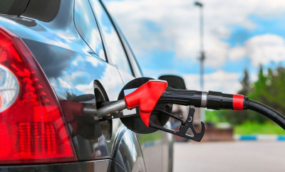 Benzina se ieftinește, iar motorina se scumpește și în weekend. Noile prețuri stabilite de ANRE pentru carburanți - FOTO