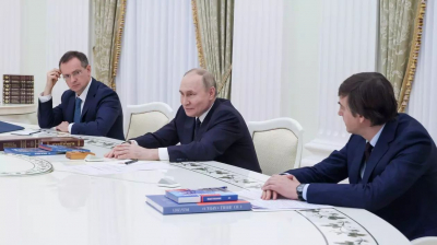 Kremlinul vrea ca Republica Moldova și alte state să-și revizuiască manualele de istorie. Ministrul rus al educației acuză prezentarea „excesiv de negativă” a Rusiei și a Uniunii Sovietice
