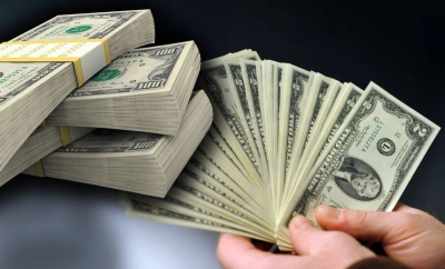 Curs valutar BNM pentru 9 iulie. Cât costă astăzi un euro și un dolar - FOTO
