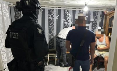 „Să faci lista cu oamenii care merg cu noi la votare”. Noi percheziții în mai multe locații din țară în dosarul privind coruperea alegătorilor de către organizația Șor. Ce au ridicat polițiștii - VIDEO