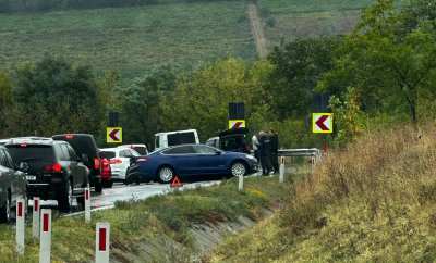 Două mașini au fost avariate în urma unui accident la Hîncești. În zonă s-au format ambuteiaje – FOTO
