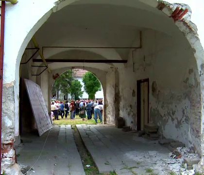 Planul de reabilitare a unei bijuterii arhitecturale cu istorie. In ce stare a ajuns resedinta lui Mihai Viteazu Planul de reabilitare a unei bijuterii arhitecturale cu istorie. In ce stare a ajuns resedinta lui Mihai Viteazu