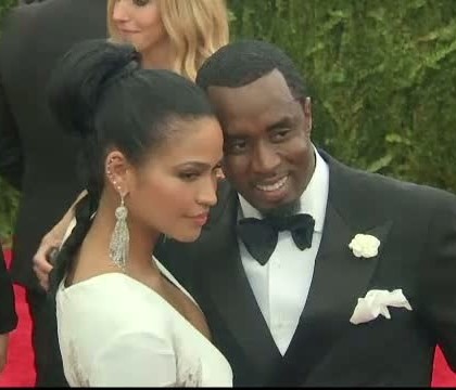 Rapperul P. Diddy, arestat sub acuzatia de atac cu arma mortala. A atacat un antrenor de fotbal cu o gantera Rapperul P. Diddy, arestat sub acuzatia de atac cu arma mortala. A atacat un antrenor de fotbal cu o gantera