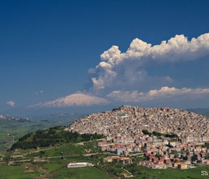 Satul din Sicilia in care primaria da case gratis oricui doreste. Care este singura conditie ce trebuie indeplinita Satul din Sicilia in care primaria da case gratis oricui doreste. Care este singura conditie ce trebuie indeplinita
