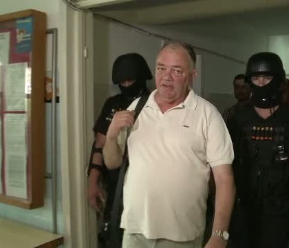 Romania: Medic prins in timp ce lua mita de la un pacient. "Beneficiile" pe care urma sa le primeasca bolnavul Romania: Medic prins in timp ce lua mita de la un pacient. "Beneficiile" pe care urma sa le primeasca bolnavul