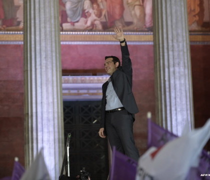 Criza in Grecia. Prima tara care a dat ordin bancilor sale sa-si retraga banii. Limitele impuse cetatenilor la ATM. LIVE TEXT