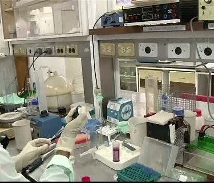 Cuba a devenit oficial prima tara din lume care a eliminat transmiterea HIV si a sifilisului de la mama la copil