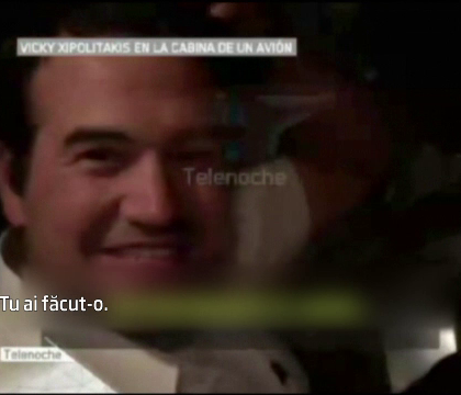Doi piloti argentinieni, dati afara dupa ce au primit in cabina o starleta porno. De ce vrea sa-i dea tanara in judecata Doi piloti argentinieni, dati afara dupa ce au primit in cabina o starleta porno. De ce vrea sa-i dea tanara in judecata