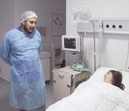 Al doilea astfel de caz din intreaga lume. O romanca bolnava de cancer de col uterin a nascut o fetita perfect sanatoasa