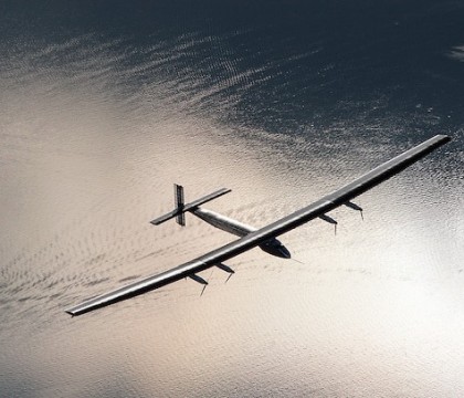 Premiera: Un avion a zburat deasupra Pacificului fara pic de combustibil. Cum a fost posibil asa ceva Premiera: Un avion a zburat deasupra Pacificului fara pic de combustibil. Cum a fost posibil asa ceva