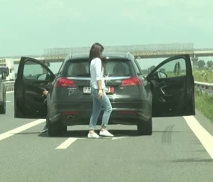 "Testul suprem" pe care il dau soferii pe autostrazile din Romania. Soseaua fara nicio toaleta si nicio benzinarie