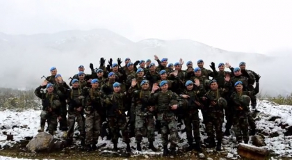 Paste fericit din Kosovo! Vezi mesajul emotionant al militarilor moldoveni care sunt departe de casa Paste fericit din Kosovo! Vezi mesajul emotionant al militarilor moldoveni care sunt departe de casa