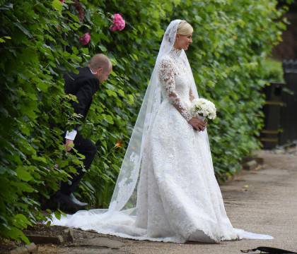 Una dintre cele mai fastuoase nunti din ultimii ani. Nicky Hilton s-a casatorit, dar a suferit un accident vestimentar major - FOTO