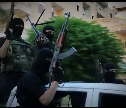 Cea mai cruda actiune a Statului Islamic. Ce au facut jihadistii cu un bebelus in timpul unui "antrenament" Cea mai cruda actiune a Statului Islamic. Ce au facut jihadistii cu un bebelus in timpul unui "antrenament"