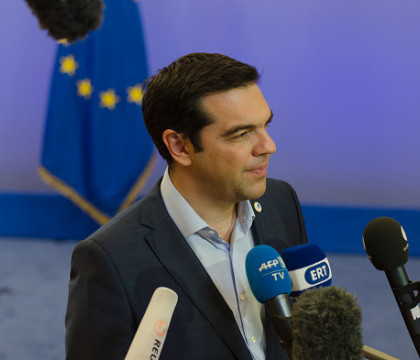 Raport FMI: Grecia are nevoie de o reducere a datoriei ce DEPASESTE planurile UE. Tsipras: "Am fost nevoiti sa ne supunem" Raport FMI: Grecia are nevoie de o reducere a datoriei ce DEPASESTE planurile UE. Tsipras: "Am fost nevoiti sa ne supunem"
