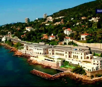 Vacanta regelui saudit pe Coasta de Azur provoaca indignare printre francezi. O plaja publica a fost inchisa