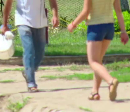 Caz socant in Vaslui, Romania. Fetita de 13 ani, abuzata sexual de parintele adoptiv in varsta de 57 de ani