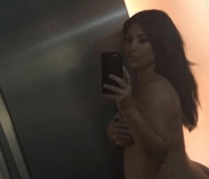 Insarcinata, Kim Kardashian s-a pozat nud. Imaginea urcata pe instagram a strans peste 1,6 milioane de likeuri