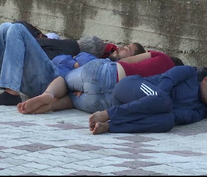 Insulele grecesti, sufocate de imigranti. ONU a criticat Atena pentru conditiile inumane in care traiesc acestia