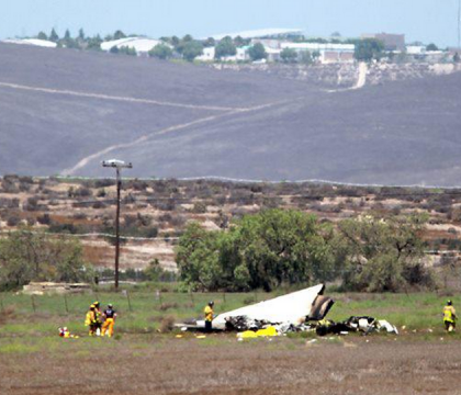 Patru morti in urma coliziunii a doua avioane de mici dimensiuni: "A fost o prabusire extrem de violenta" Patru morti in urma coliziunii a doua avioane de mici dimensiuni: "A fost o prabusire extrem de violenta"