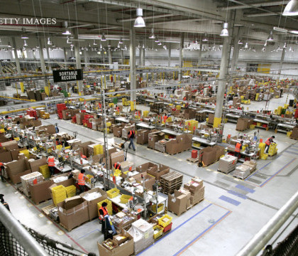 Scrisoarea deschisa a unui roman despre conditiile de munca de la Amazon. Reactia presedintelui companiei dupa ce a citit-o