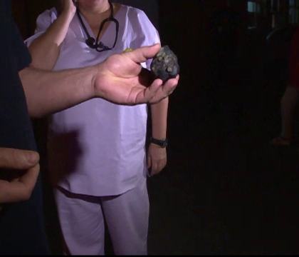 Aduna scoici cand a lesinat, panicat ca a gasit o grenada. Finalul amuzant al povestii care a alertat autoritatile din Galati Aduna scoici cand a lesinat, panicat ca a gasit o grenada. Finalul amuzant al povestii care a alertat autoritatile din Galati