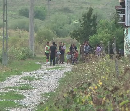 O cearta intre rude a dus la o tragedie. O femeie a murit la spital dupa ce a fost batuta pe strada de cumnatul si nepotul ei