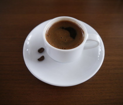 Un batran din Marea Britanie a murit dupa ce si-a preparat o cafea. Ce a pus accidental in bautura Un batran din Marea Britanie a murit dupa ce si-a preparat o cafea. Ce a pus accidental in bautura