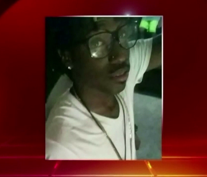 Un adolescent din Texas a murit pe loc in timp ce-si facea selfie. Greseala comisa i-a fost fatala Un adolescent din Texas a murit pe loc in timp ce-si facea selfie. Greseala comisa i-a fost fatala
