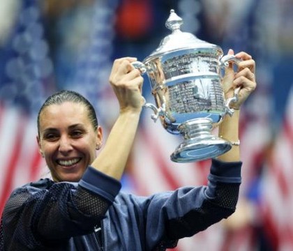 A eliminat-o pe Halep de la US Open, a castigat turneul, apoi si-a anuntat retragerea. Mesajul Simonei pentru Flavia Pennetta A eliminat-o pe Halep de la US Open, a castigat turneul, apoi si-a anuntat retragerea. Mesajul Simonei pentru Flavia Pennetta