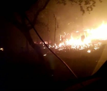 Incendiile din California au dus la evacuarea a 23.000 de oameni. Autoritatile spun ca de 12 ani nu au mai avut asa dezastru Incendiile din California au dus la evacuarea a 23.000 de oameni. Autoritatile spun ca de 12 ani nu au mai avut asa dezastru