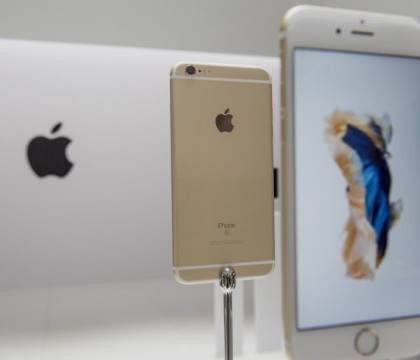 Trend ingrijorator in China. Tinerii incearca sa-si vanda rinichii pentru a-si putea cumpara noul iPhone 6S