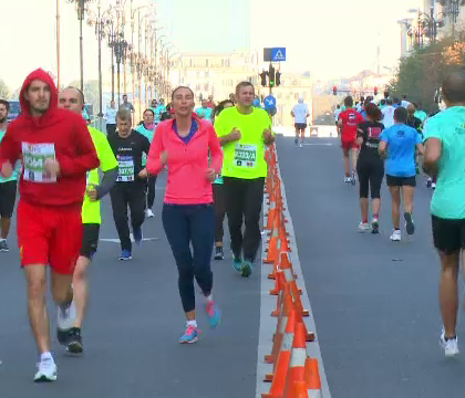 A slabit 30 de kilograme si acum ii inspira pe altii sa faca miscare. Povestea de succes a unui maratonist din Bucuresti