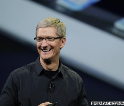 Ceasul Apple a salvat viata unui tanar. In urma intamplarii, tanarul a primit o oferta de munca de la Tim Cook