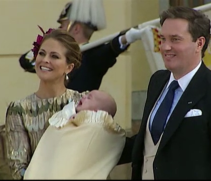 Printul Nicolas al Suediei a fost botezat. Cine a fost nasul celui mai nou membru al familiei regale suedeze Printul Nicolas al Suediei a fost botezat. Cine a fost nasul celui mai nou membru al familiei regale suedeze