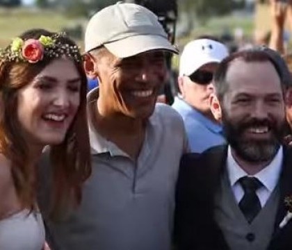 Surpriza uriasa de care a avut parte un cuplu din SUA. Cine si-a facut aparitia la nunta lor Surpriza uriasa de care a avut parte un cuplu din SUA. Cine si-a facut aparitia la nunta lor
