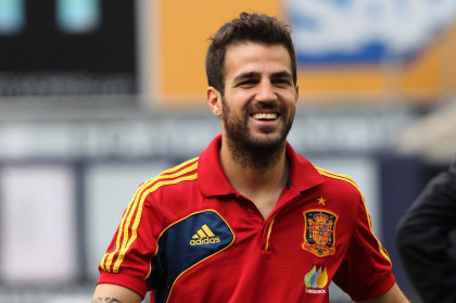 Cesc Fabregas a semnat cu Chelsea! Suma uriasa pe care londonezii au platit-o Barcelonei Cesc Fabregas a semnat cu Chelsea! Suma uriasa pe care londonezii au platit-o Barcelonei