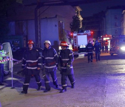 Incendiul din Colectiv, pe prima pagina din presa internationala. Ce scriu CNN si Reuters despre tragedia de la Bucuresti Incendiul din Colectiv, pe prima pagina din presa internationala. Ce scriu CNN si Reuters despre tragedia de la Bucuresti
